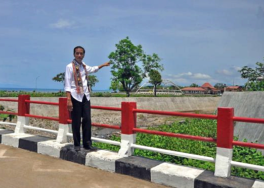 Jokowi Meraung di Perbatasan