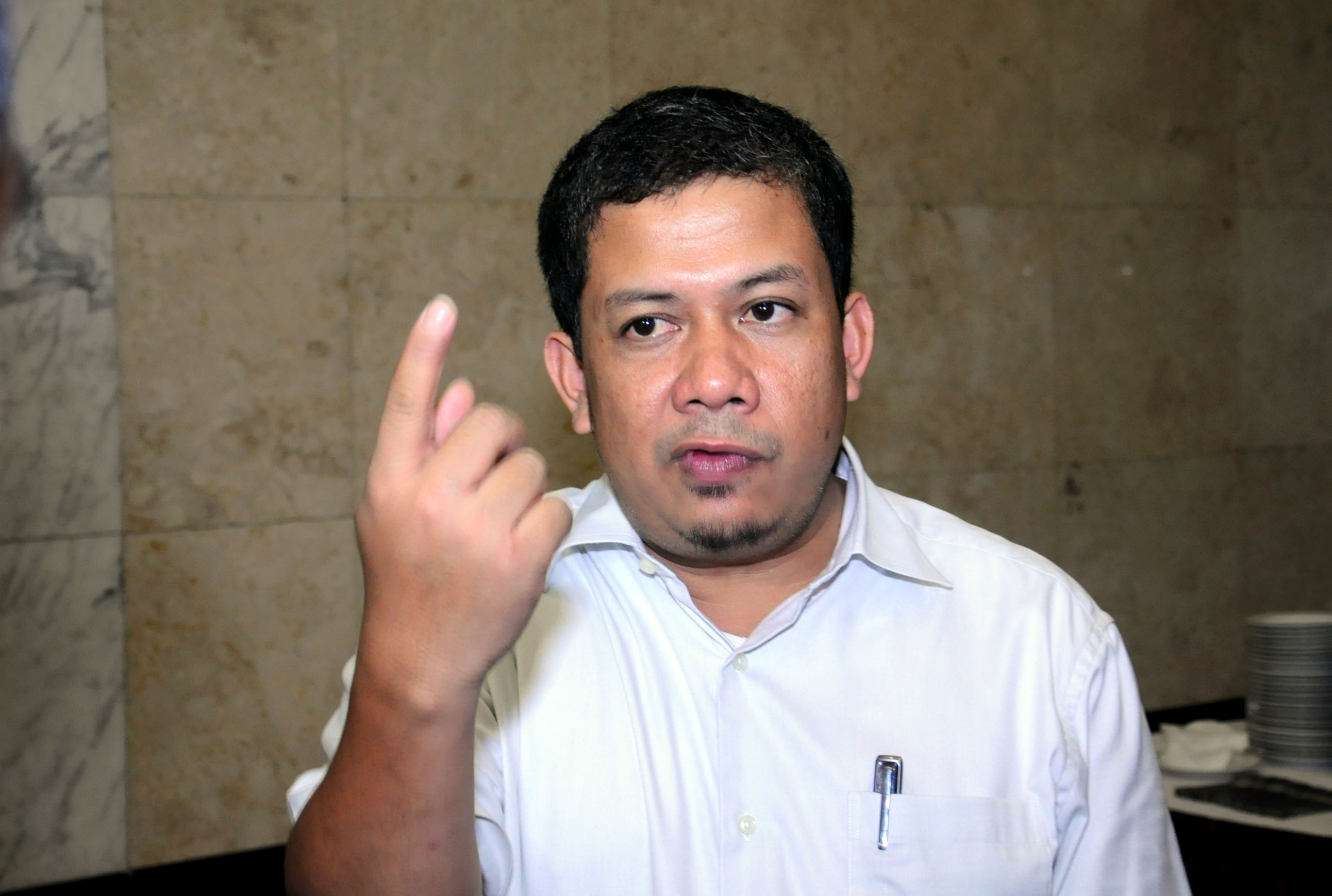 Pak Fahri Mabuk Air Tape