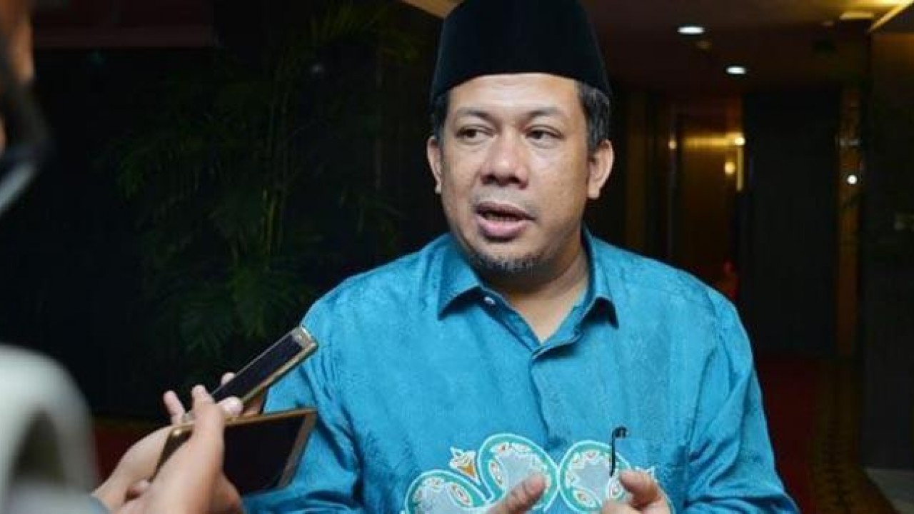 Pak Fahri Seret-seret Pakde Joko?