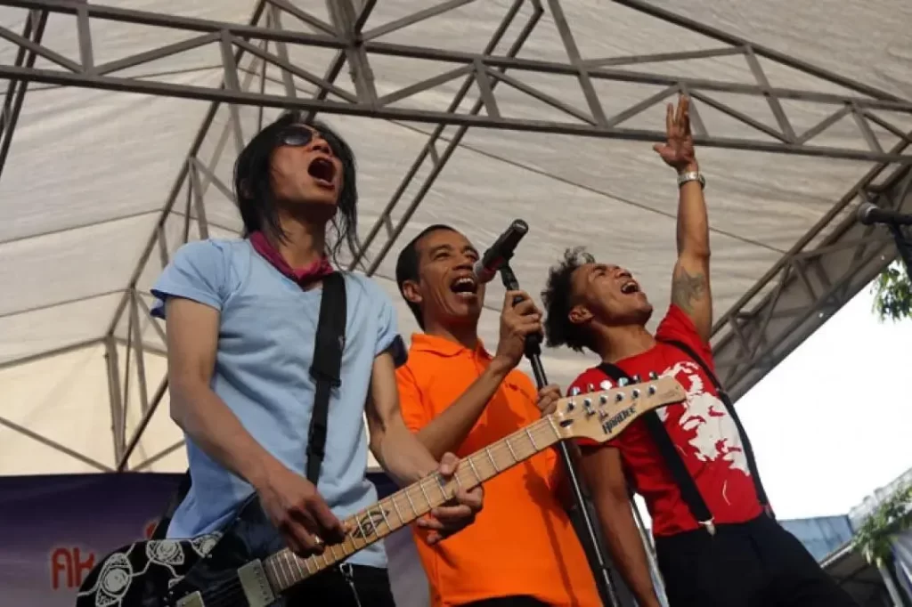 mengapa slank disebut band apbn