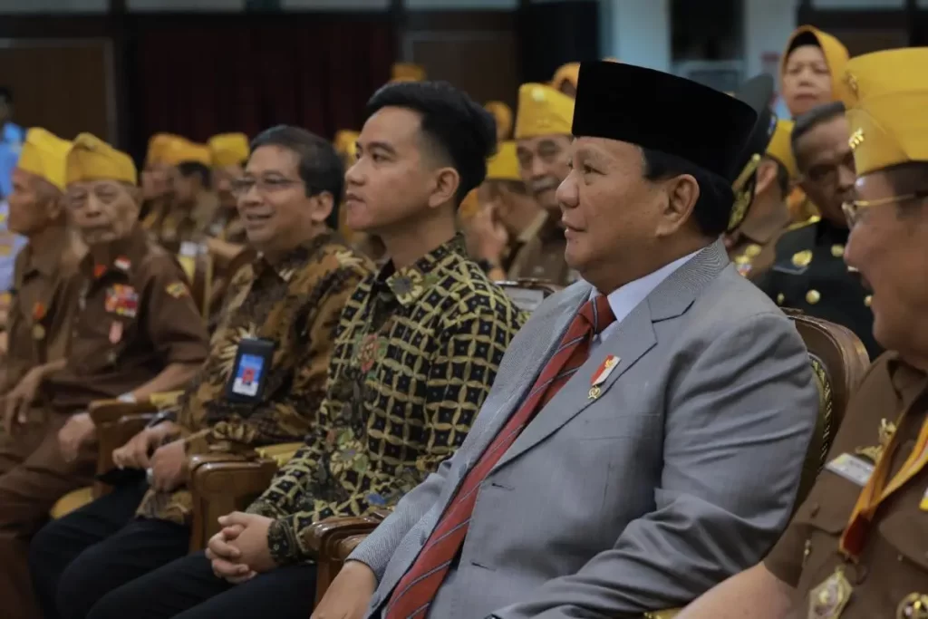 bukan gibran prabowo butuh cawapres muda