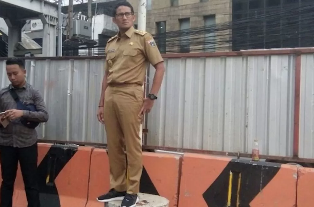 Sandiaga ‘Filsuf Aneh’