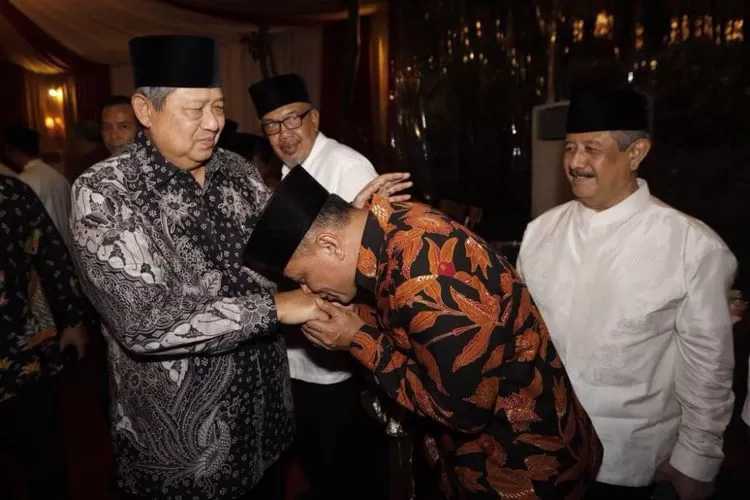 Gatot, Capres Modal Sungkem