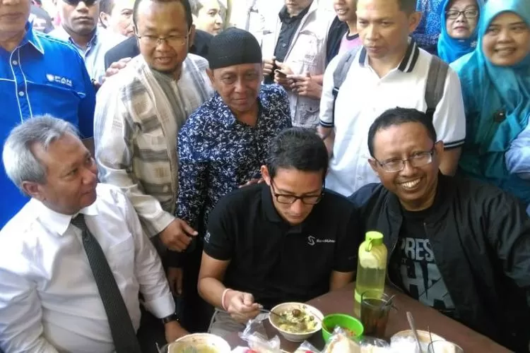 sandiaga nasi ayam