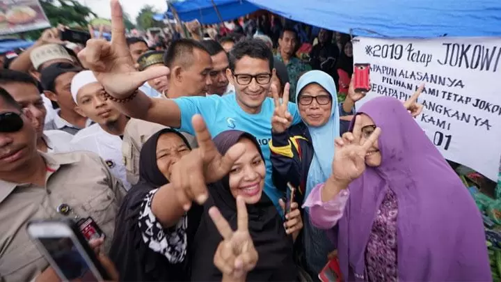 Jokowi, Guru Kampanye Sandiaga