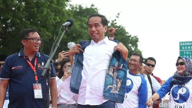 Jokowi dan Emotional Insecurity