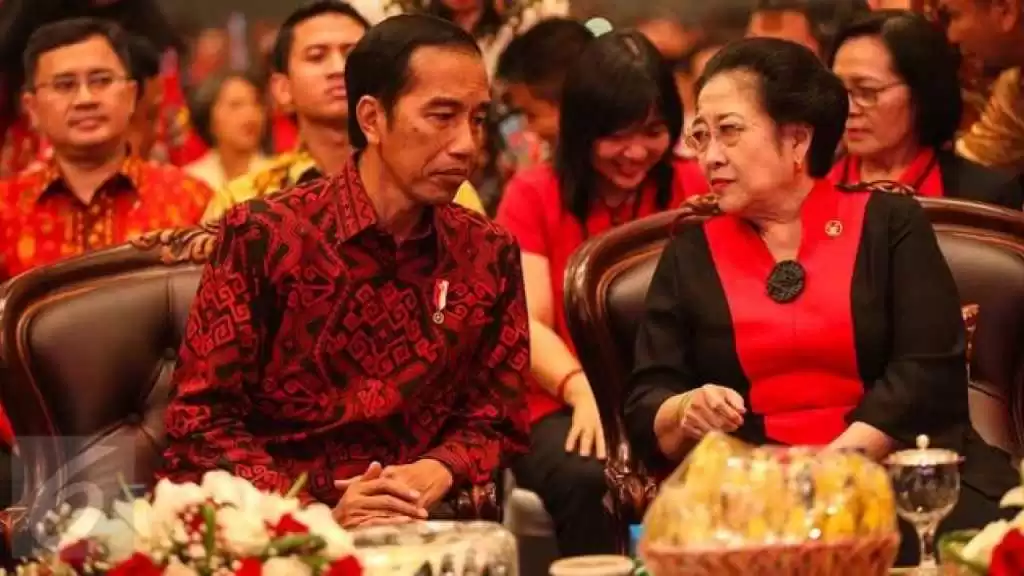 Misteri Para Pembisik Jokowi