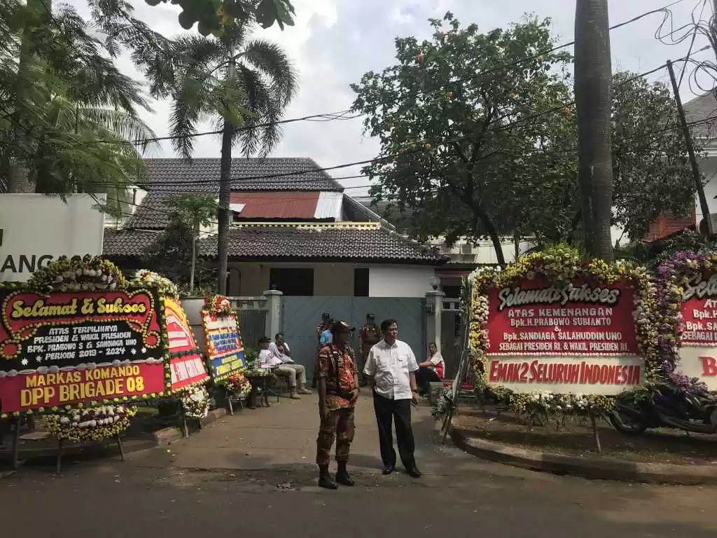 Di Balik Candaan Presiden Kertanegara