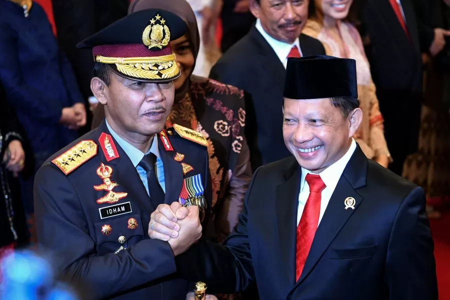 Nyanyian Idham Azis dan Tito Karnavian