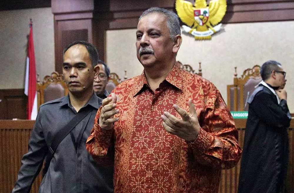 Sofyan Bebas, Bukti KPK Dilemahkan?