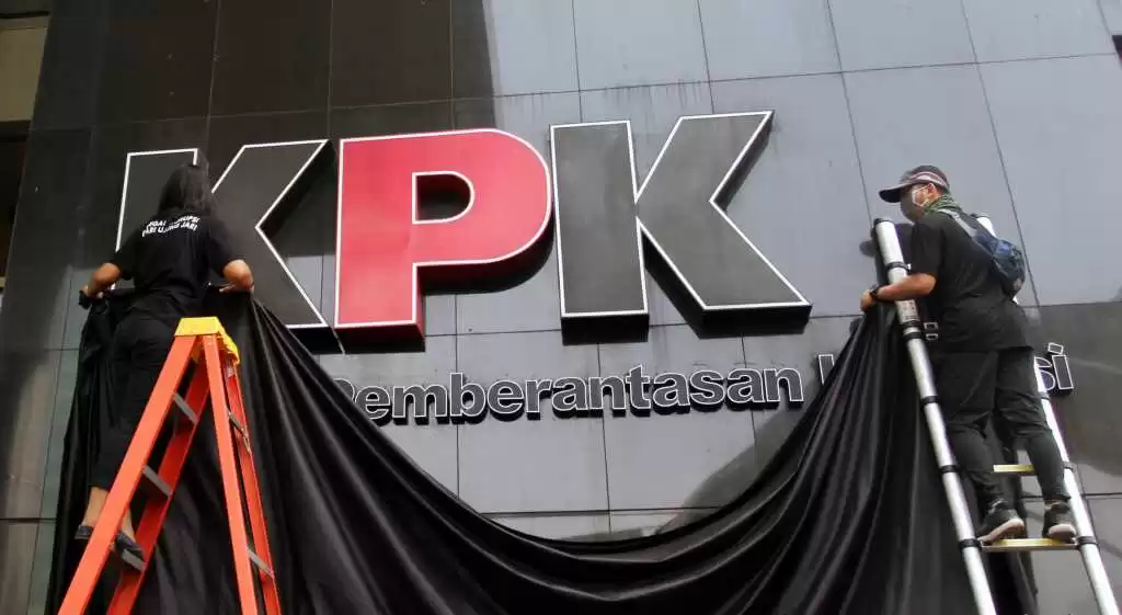 Kado Ulang Tahun untuk KPK