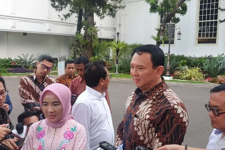 Ahok ke Istana