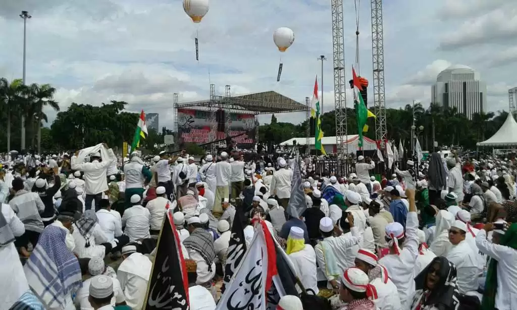 Mengupas Hubungan Islam dan Demokrasi