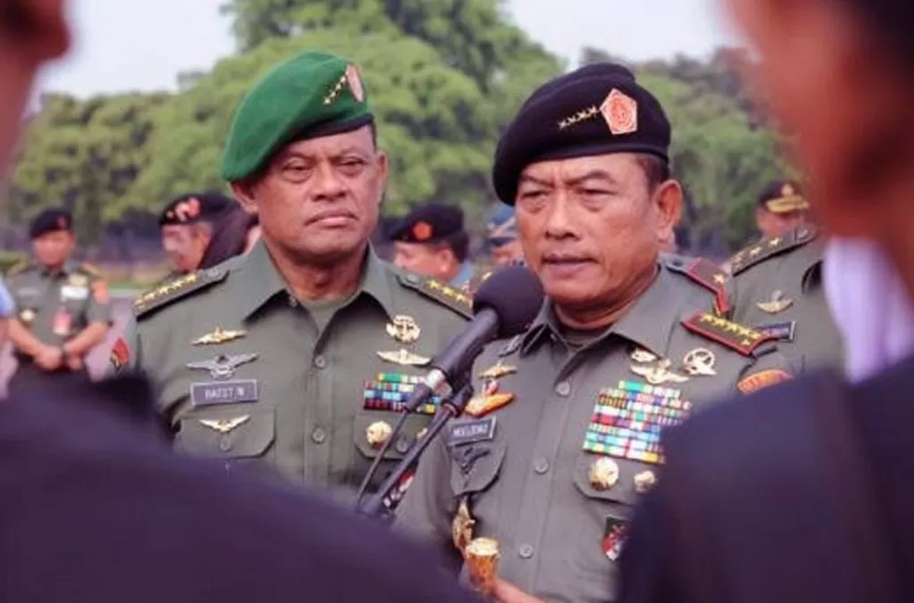 Perang Antar Jenderal Moeldoko vs Gatot