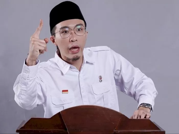 Di Balik dr Tirta Kritik Keras Pemerintah