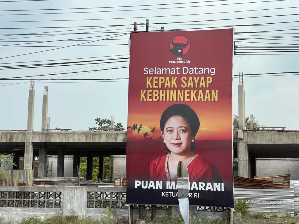 Baliho Puan Strategi Mumpuni