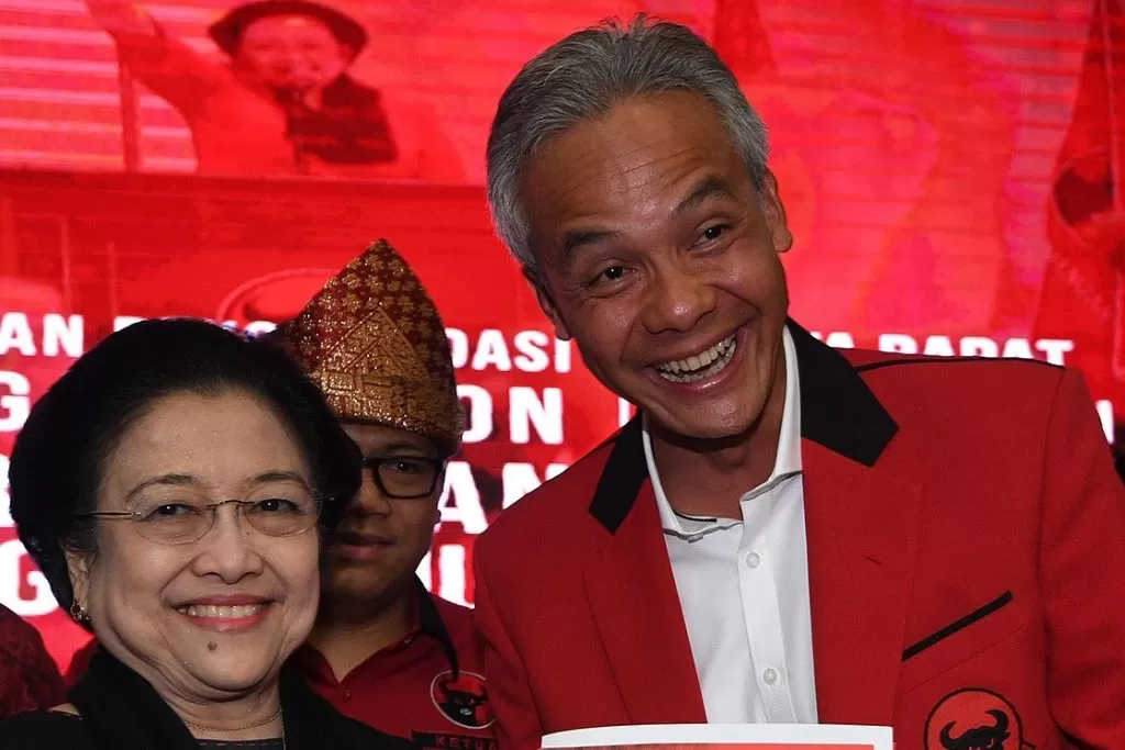 Cinta Tak Berujung Ganjar ke PDIP