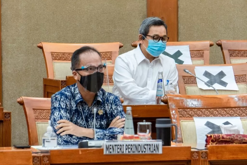 Di Balik Menperin Dorong SNI Masker