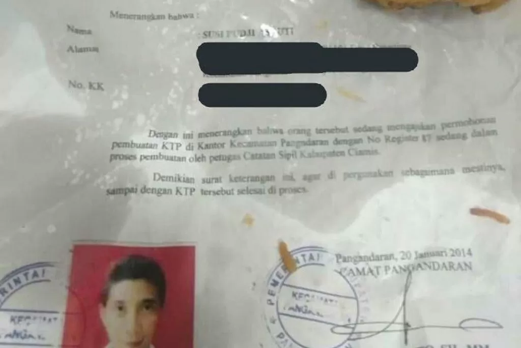 Susi Pudjiastuti Jadi Bungkus Gorengan