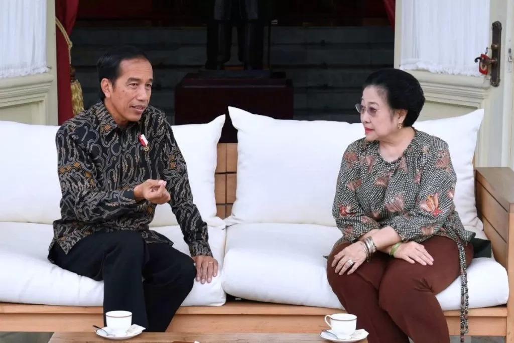 jokowi vs megawati keruntuhan pdip