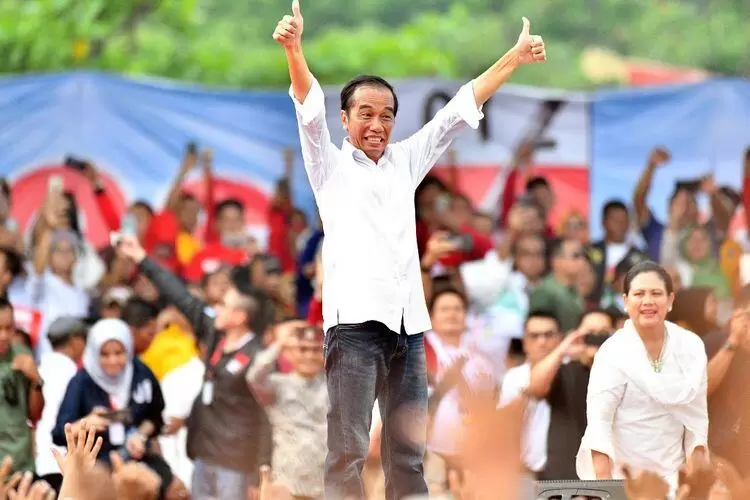 Ada"Udang" di Balik Relawan Jokowi?