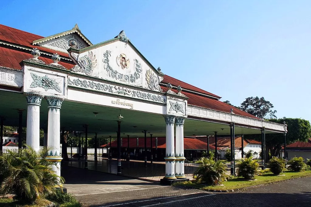 kraton yogyakarta pagelaran wikipedia