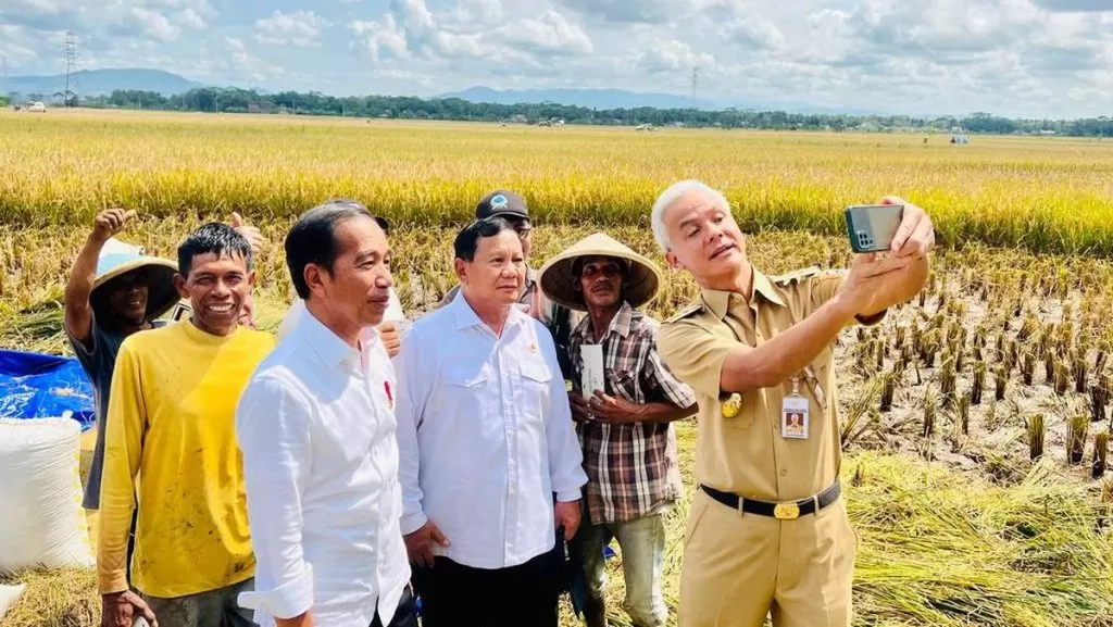 jokowi prabowo dan ganjar di jateng 2 169